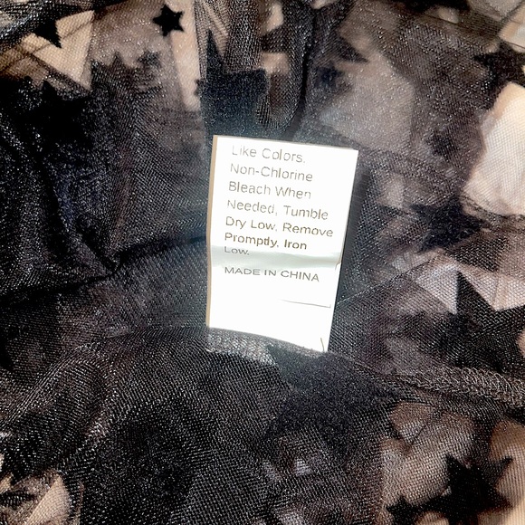 Star Mesh Top - Picture 4 of 4